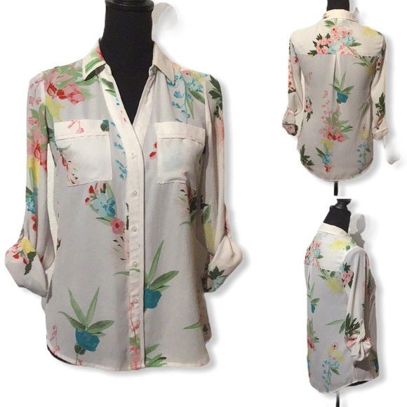 Candie's Tops - Candie’s -Sz XS - sheer pattern flower button down